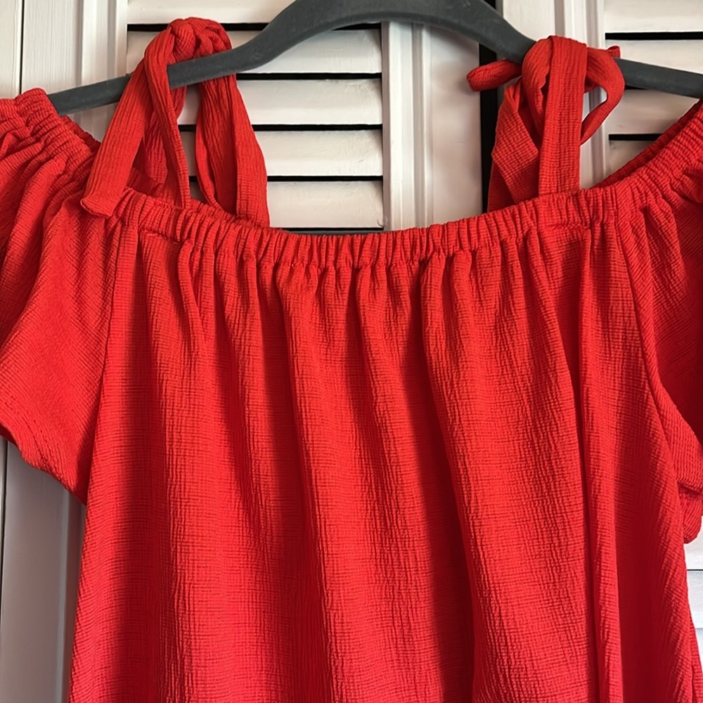 Red Off shoulder Dress - Picture 3 of 8
